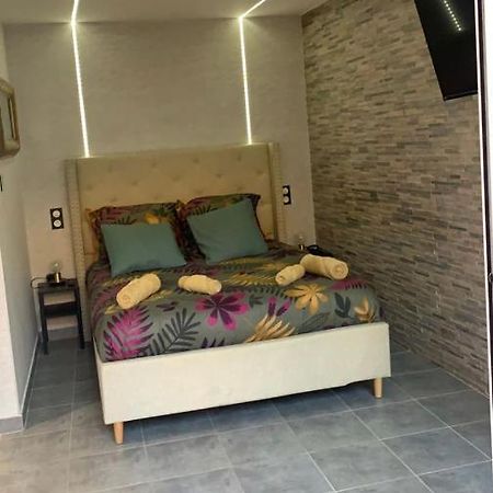 Belle Appartement Studieux Centre Ville 아비뇽 외부 사진