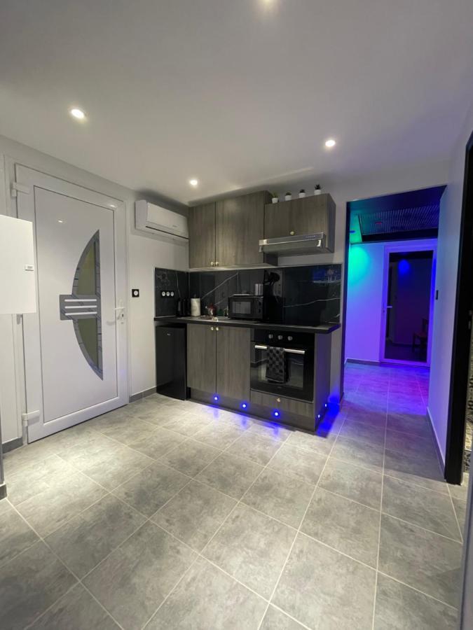 Belle Appartement Studieux Centre Ville 아비뇽 외부 사진